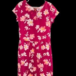 Girls knit dress size 12. Carter's. Short sleeved. Knee length. EUC.